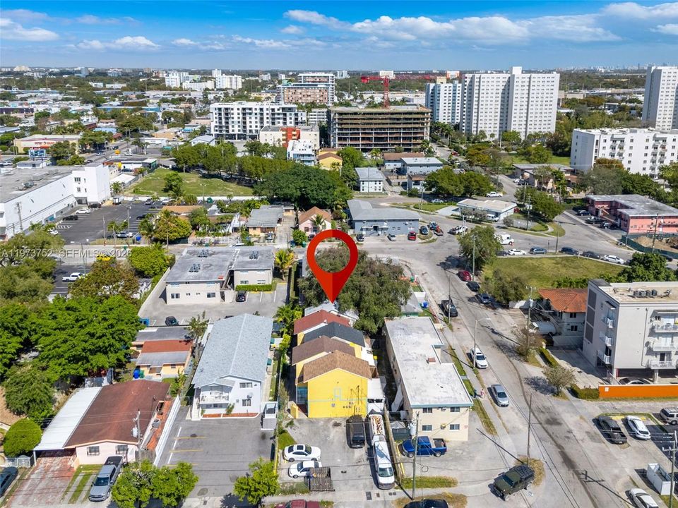 En Venta: $249,000 (2 camas, 1 baños, 760 Pies cuadrados)