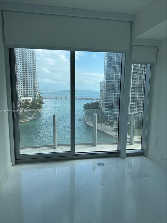 For Sale: $2,995,000 (2 beds, 3 baths, 1829 Square Feet)