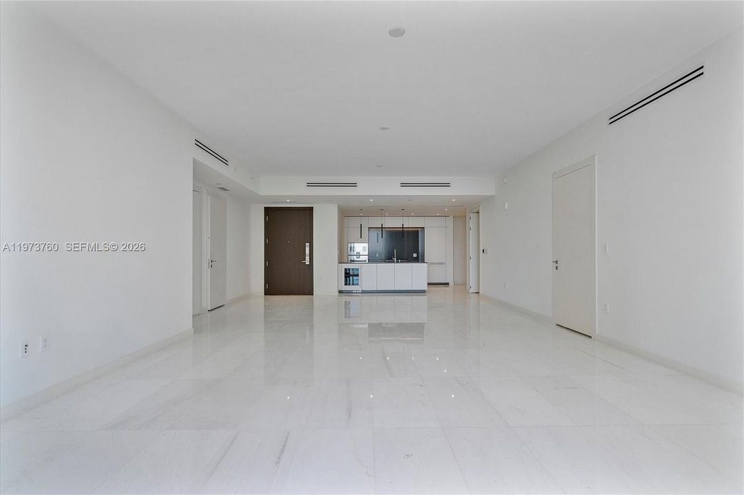 For Sale: $2,995,000 (2 beds, 3 baths, 1829 Square Feet)