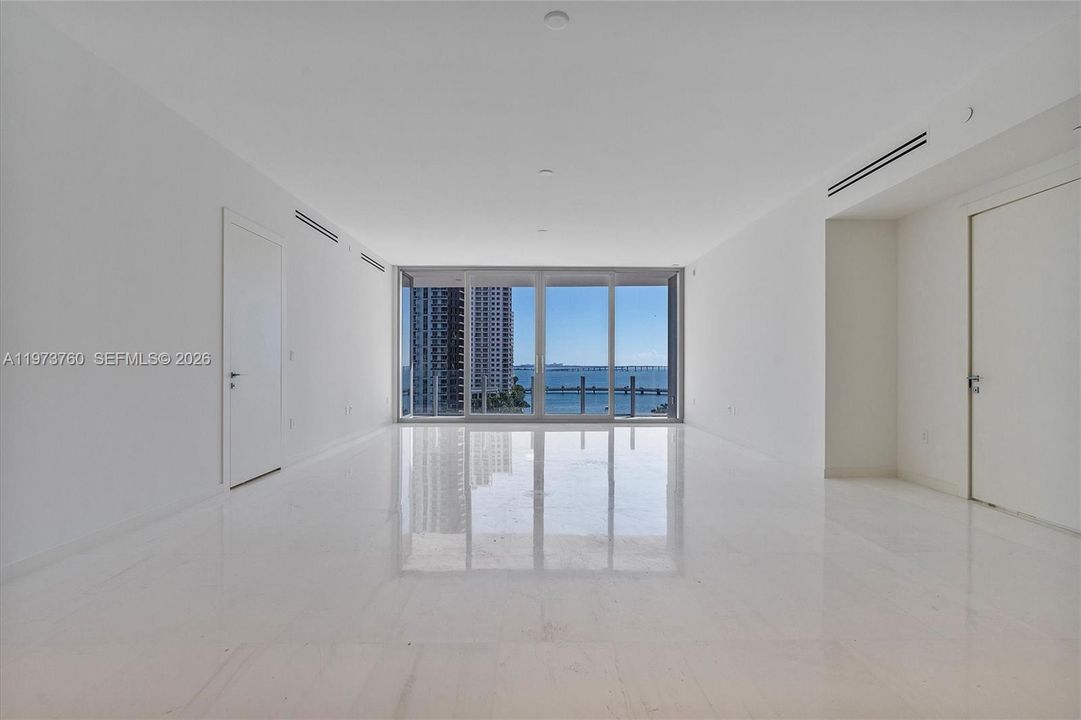 For Sale: $2,995,000 (2 beds, 3 baths, 1829 Square Feet)