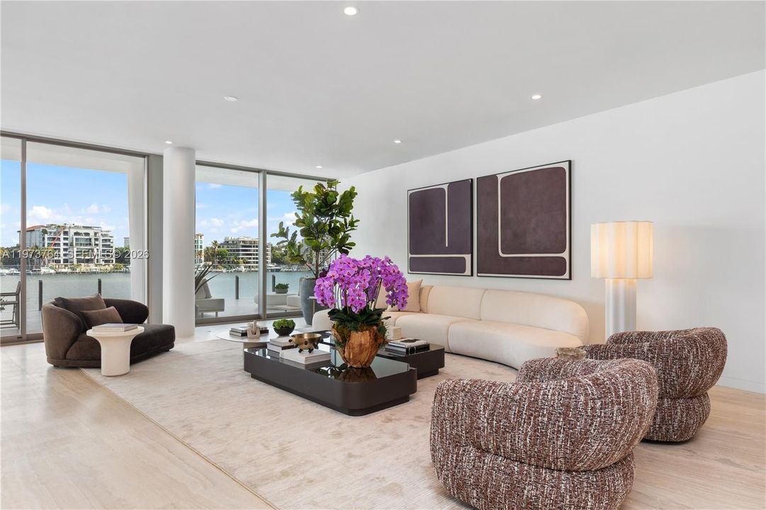 For Sale: $8,990,000 (3 beds, 3 baths, 3876 Square Feet)