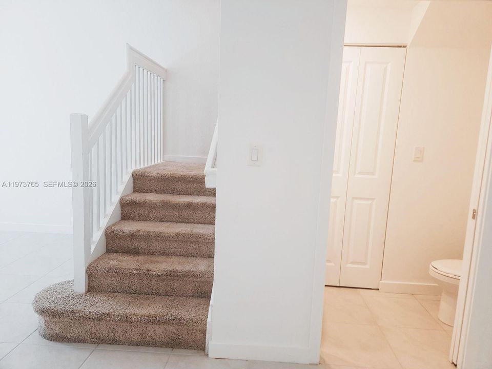На продажу: $458,900 (3 спален, 2 ванн, 1524 Квадратных фут)