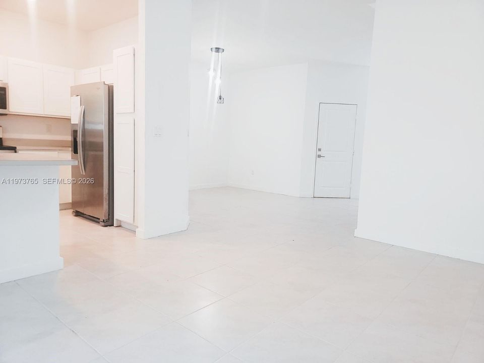 На продажу: $458,900 (3 спален, 2 ванн, 1524 Квадратных фут)