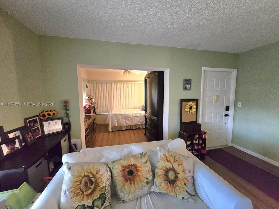 En Venta: $199,500 (2 camas, 2 baños, 1186 Pies cuadrados)