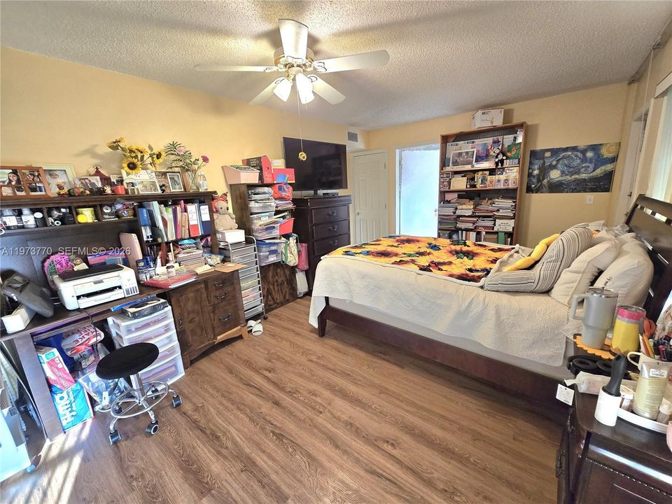 En Venta: $199,500 (2 camas, 2 baños, 1186 Pies cuadrados)