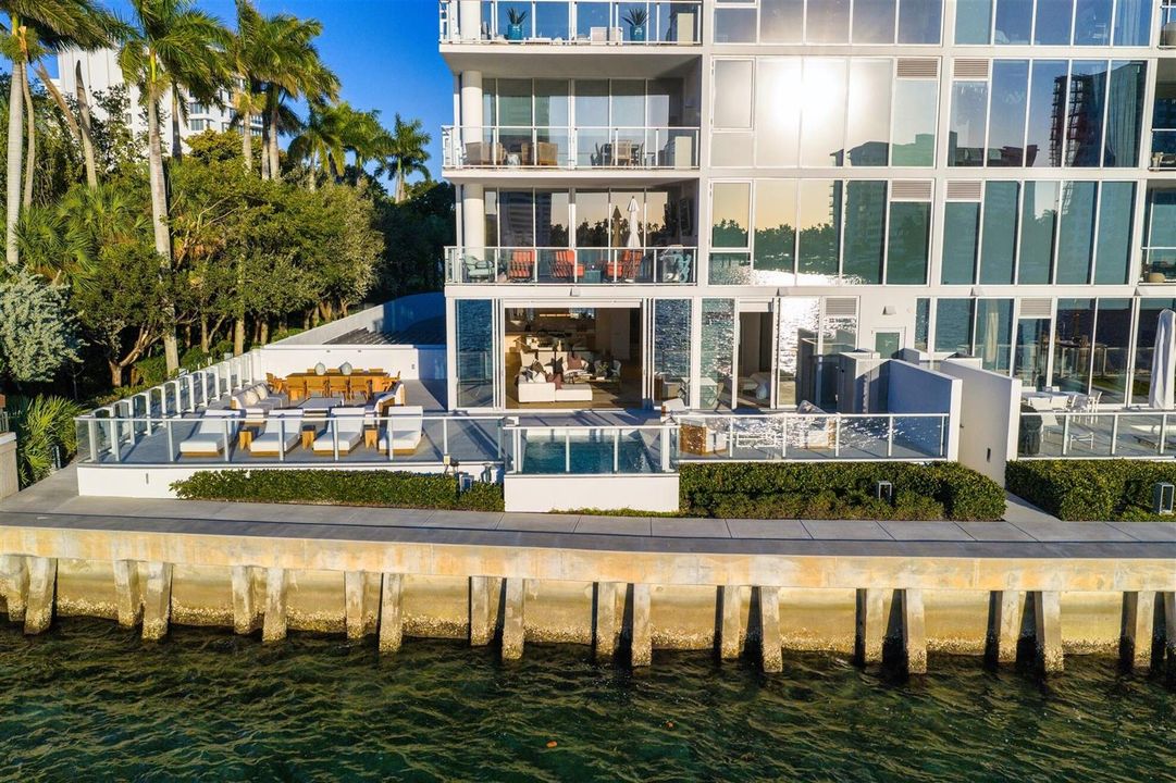 BOCA BEACH RESIDENCES