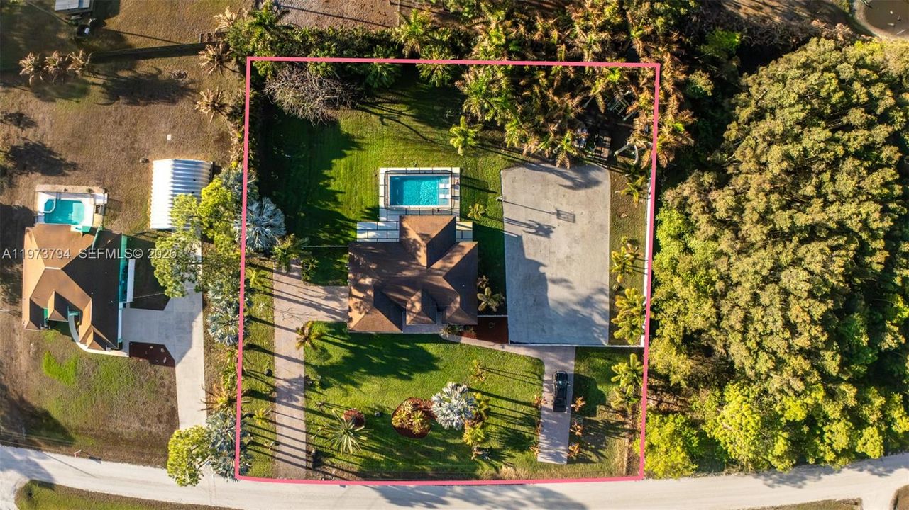 En Venta: $715,000 (3 camas, 2 baños, 1479 Pies cuadrados)