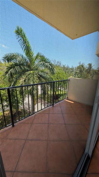 Activo con contrato: $190,000 (1 camas, 1 baños, 744 Pies cuadrados)