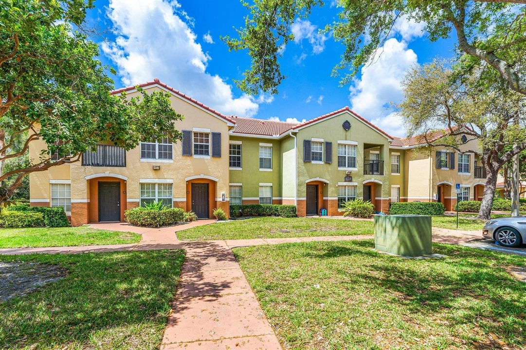 001-10354FoxTrailRoadSouth-WestPalmBeach