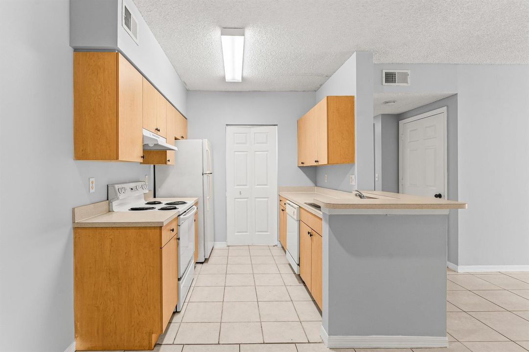 009-10354FoxTrailRoadSouth-WestPalmBeach