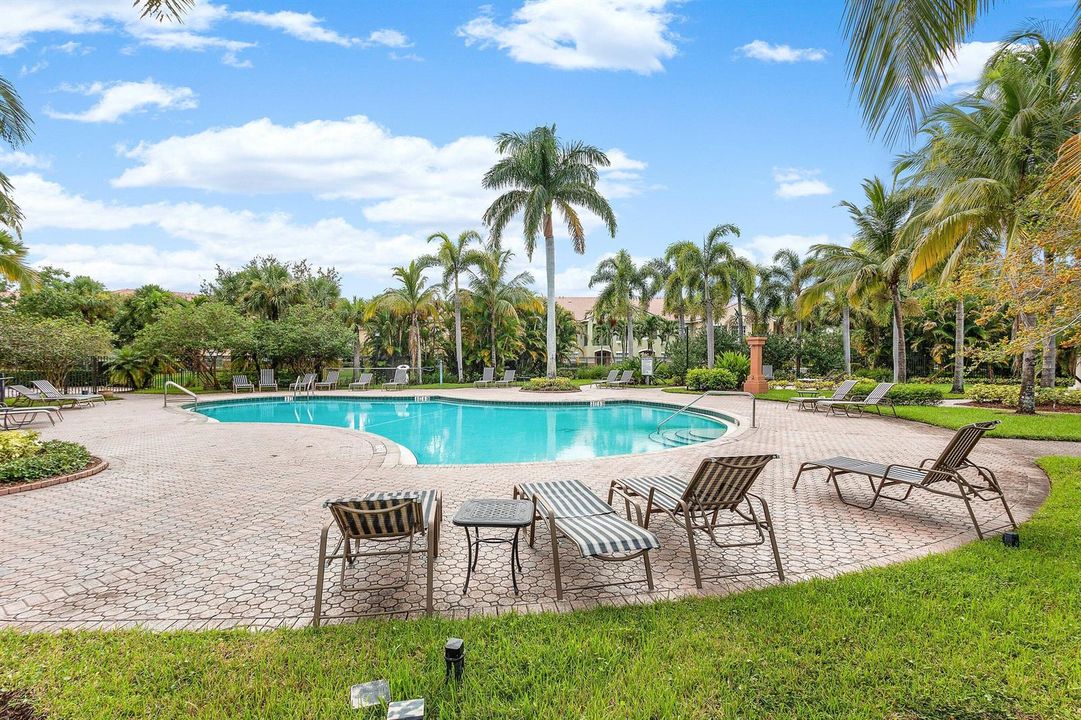 033-10354FoxTrailRoadSouth-WestPalmBeach