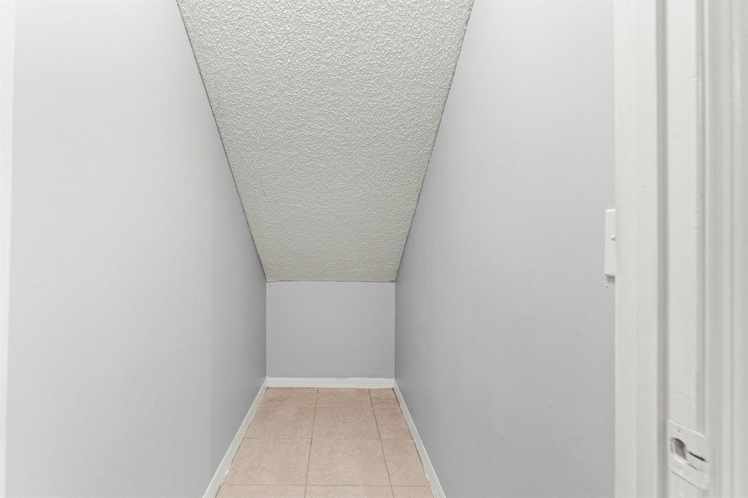 019-10354FoxTrailRoadSouth-WestPalmBeach