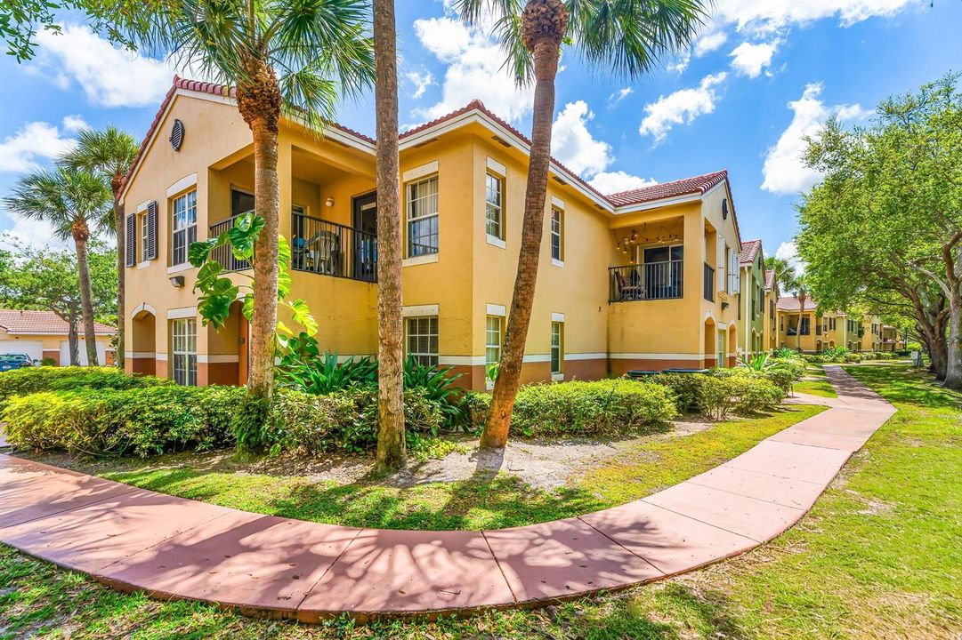003-10354FoxTrailRoadSouth-WestPalmBeach