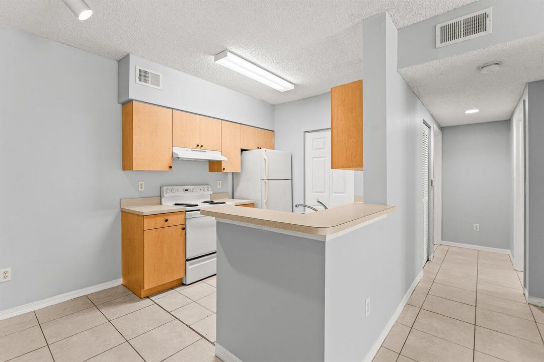 008-10354FoxTrailRoadSouth-WestPalmBeach