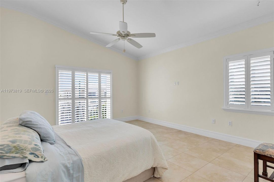 For Sale: $1,890,000 (3 beds, 3 baths, 2658 Square Feet)