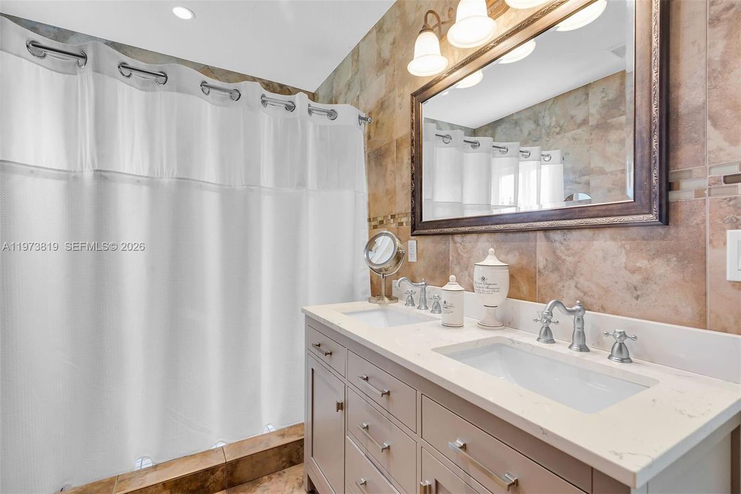 For Sale: $1,890,000 (3 beds, 3 baths, 2658 Square Feet)