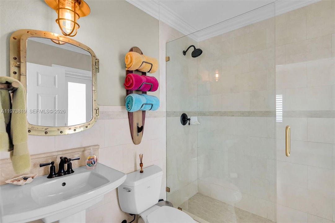 For Sale: $1,890,000 (3 beds, 3 baths, 2658 Square Feet)