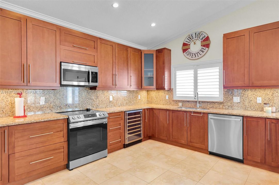 For Sale: $1,890,000 (3 beds, 3 baths, 2658 Square Feet)