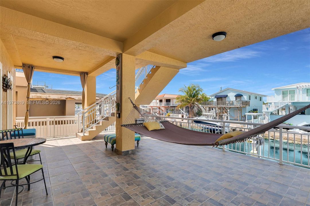 For Sale: $1,890,000 (3 beds, 3 baths, 2658 Square Feet)