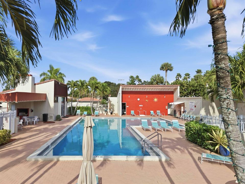 Clubhouse 4