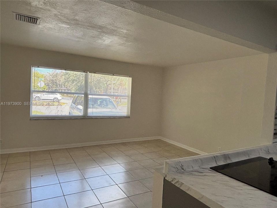 Recently Sold: $349,980 (0 beds, 0 baths, 1482 Square Feet)