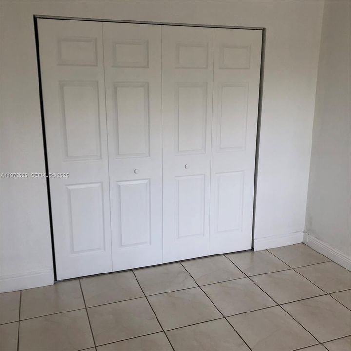 En Venta: $525,000 (3 camas, 2 baños, 1710 Pies cuadrados)