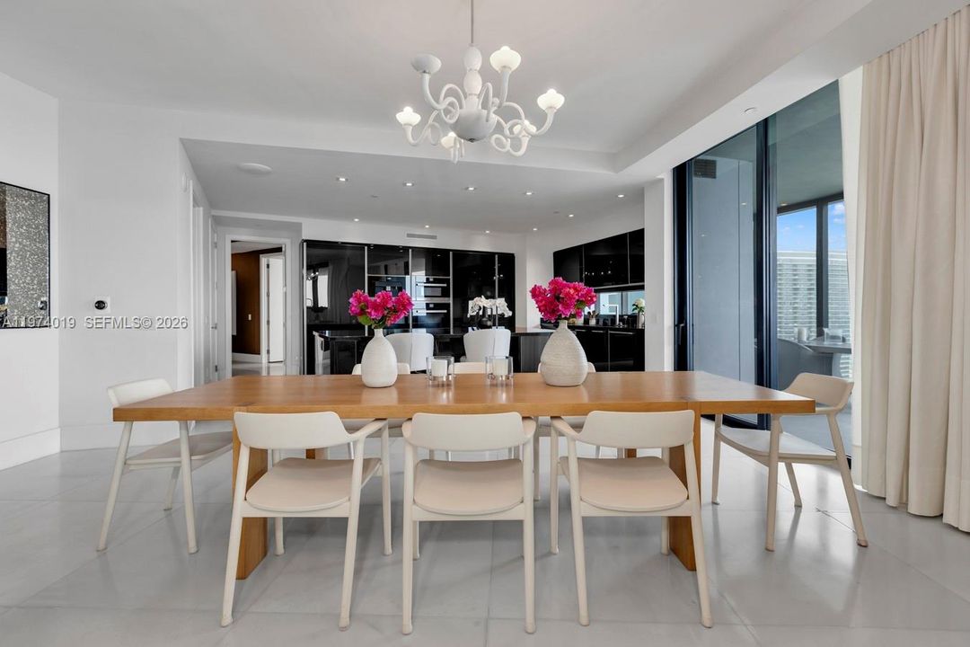 For Sale: $4,495,000 (4 beds, 4 baths, 3171 Square Feet)