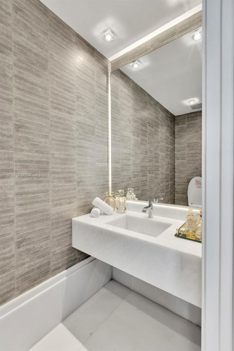 For Sale: $4,495,000 (4 beds, 4 baths, 3171 Square Feet)