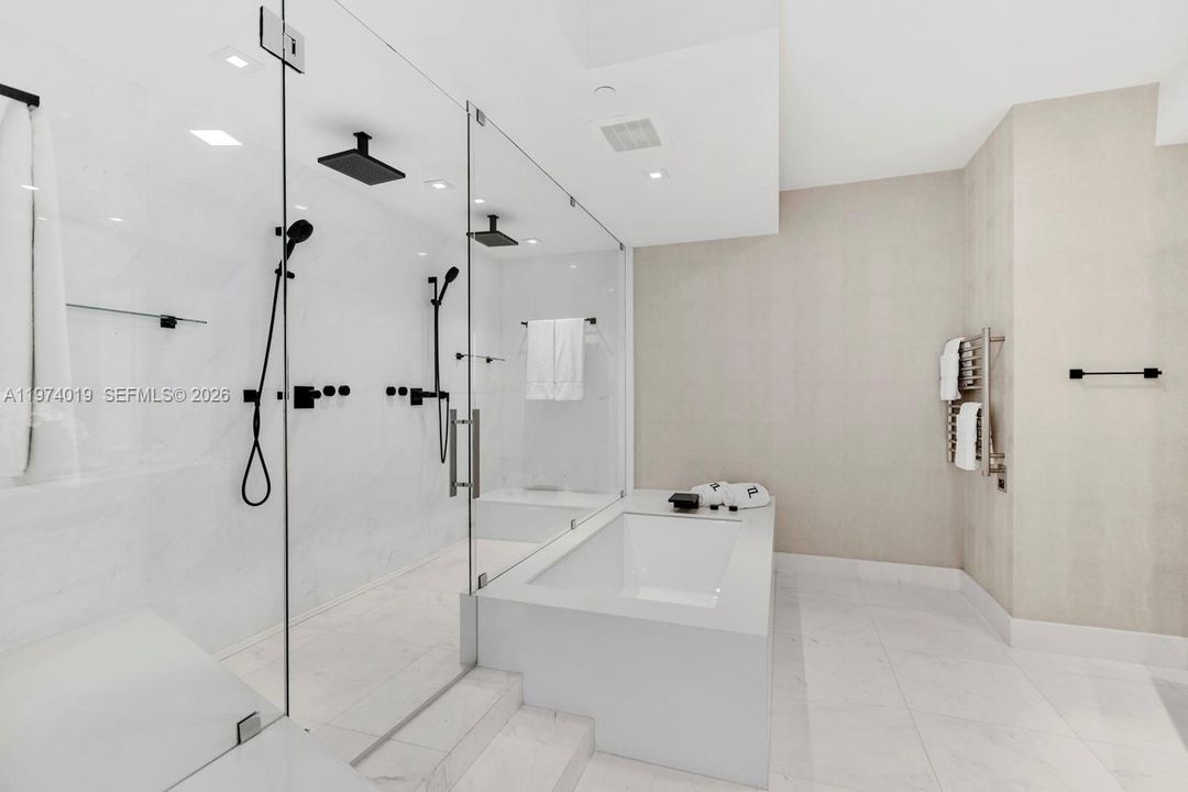 For Sale: $4,495,000 (4 beds, 4 baths, 3171 Square Feet)