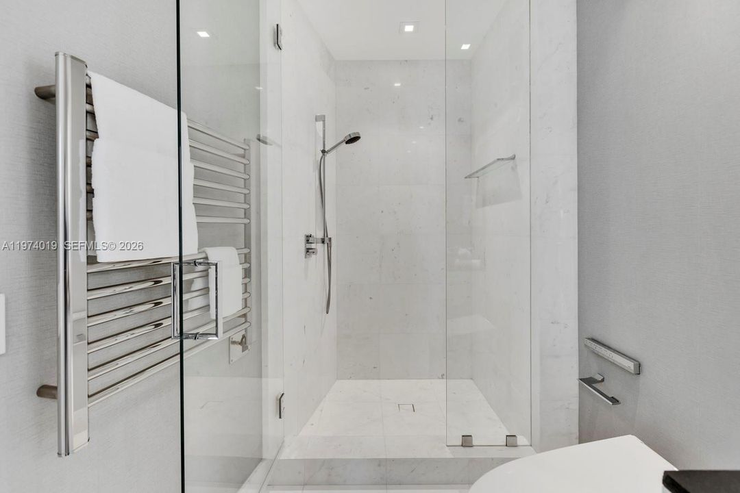 For Sale: $4,495,000 (4 beds, 4 baths, 3171 Square Feet)