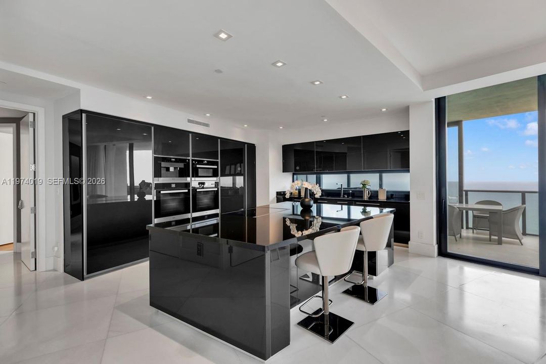 For Sale: $4,495,000 (4 beds, 4 baths, 3171 Square Feet)