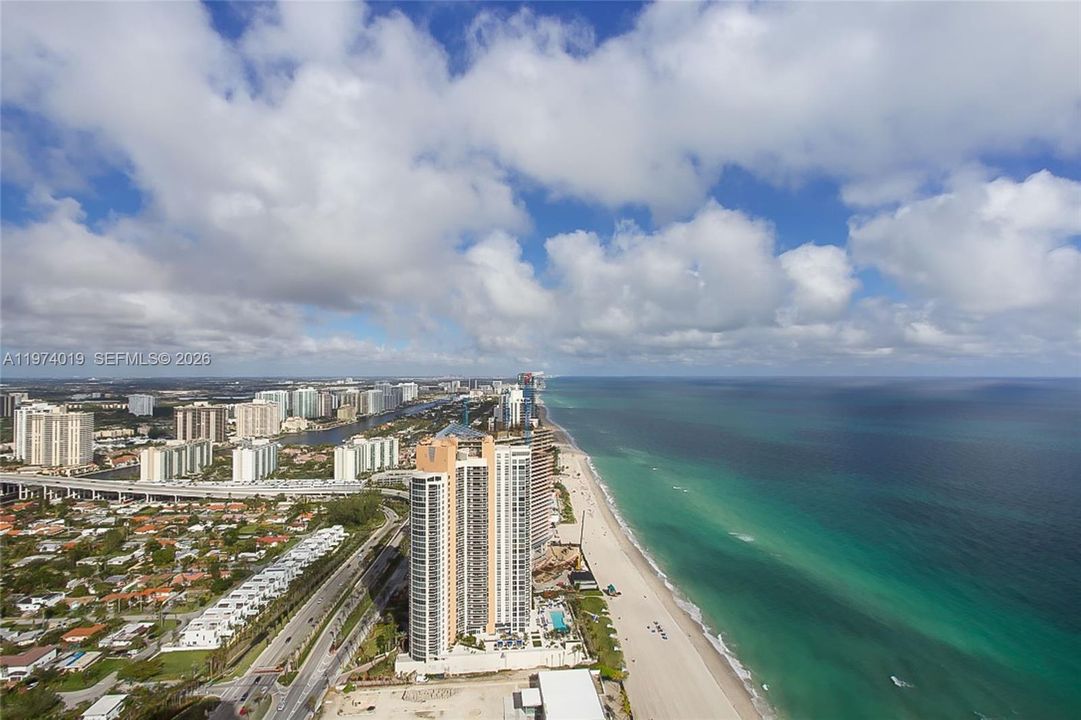 For Sale: $4,495,000 (4 beds, 4 baths, 3171 Square Feet)