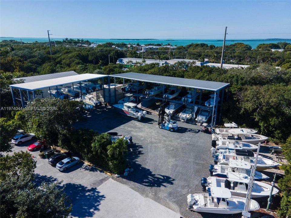For Sale: $1,599,000 (3 beds, 2 baths, 1876 Square Feet)