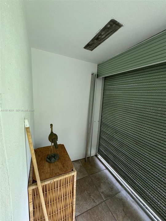 На продажу: $94,900 (1 спален, 1 ванн, 570 Квадратных фут)