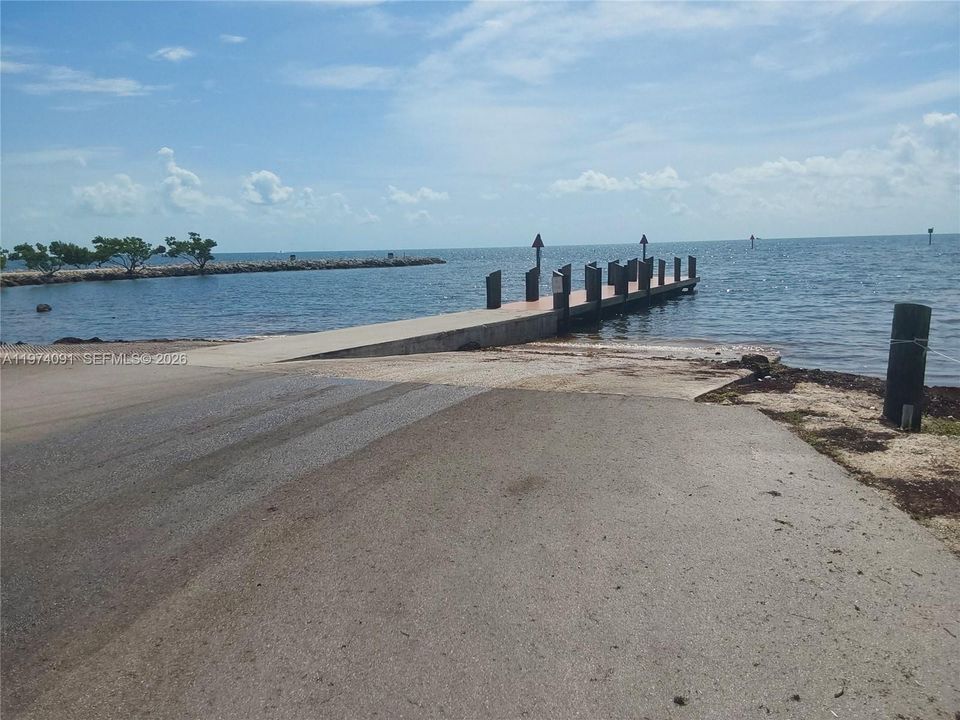 Vendido Recientemente: $275,000 (0.12 acres)