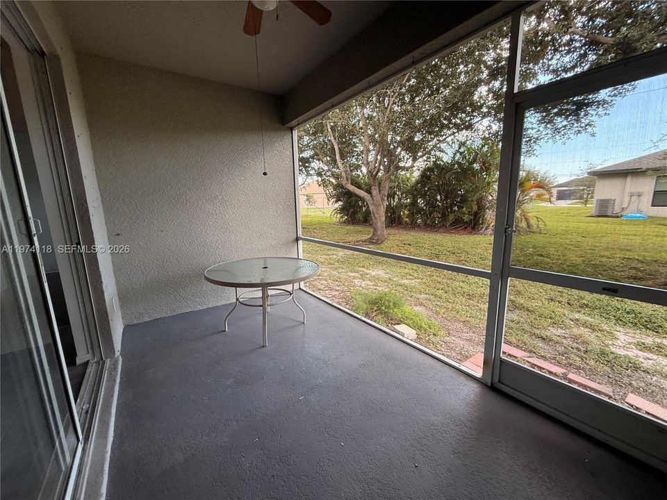 En Venta: $195,000 (3 camas, 2 baños, 1314 Pies cuadrados)