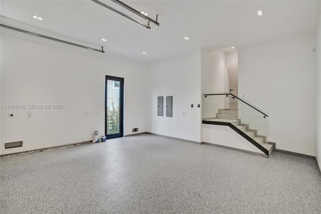 For Sale: $6,495,000 (4 beds, 4 baths, 4938 Square Feet)
