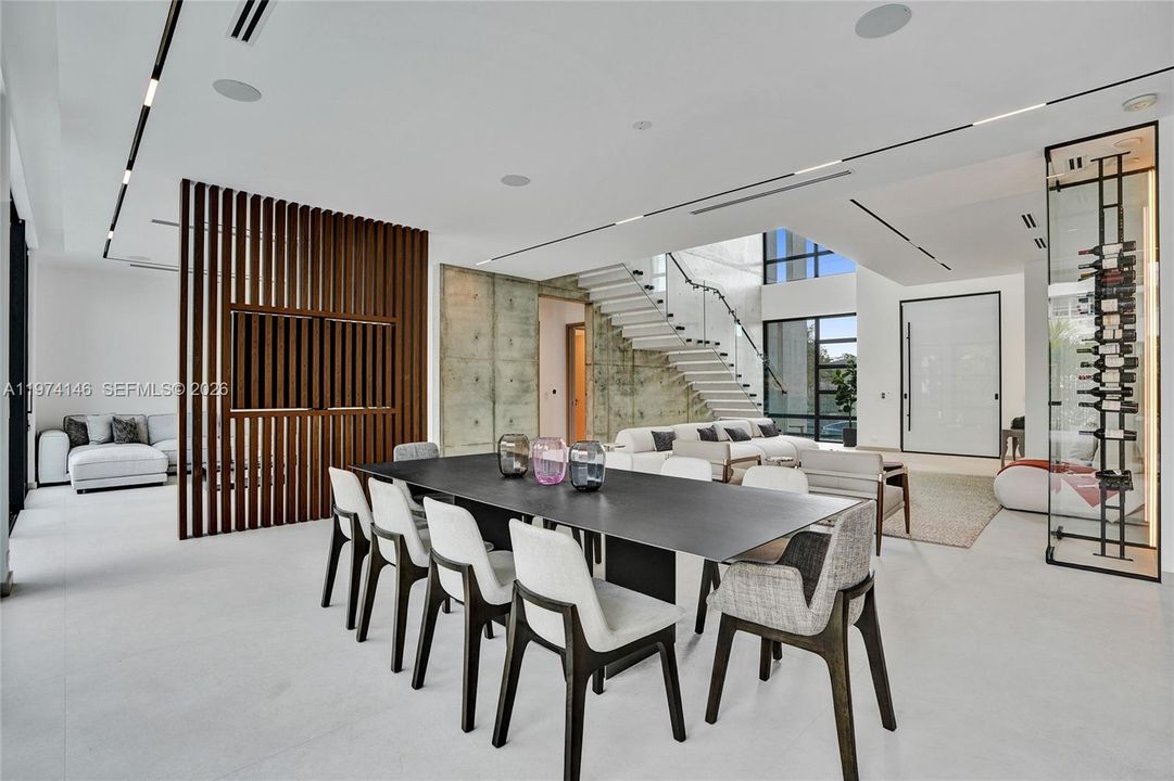 For Sale: $6,495,000 (4 beds, 4 baths, 4938 Square Feet)