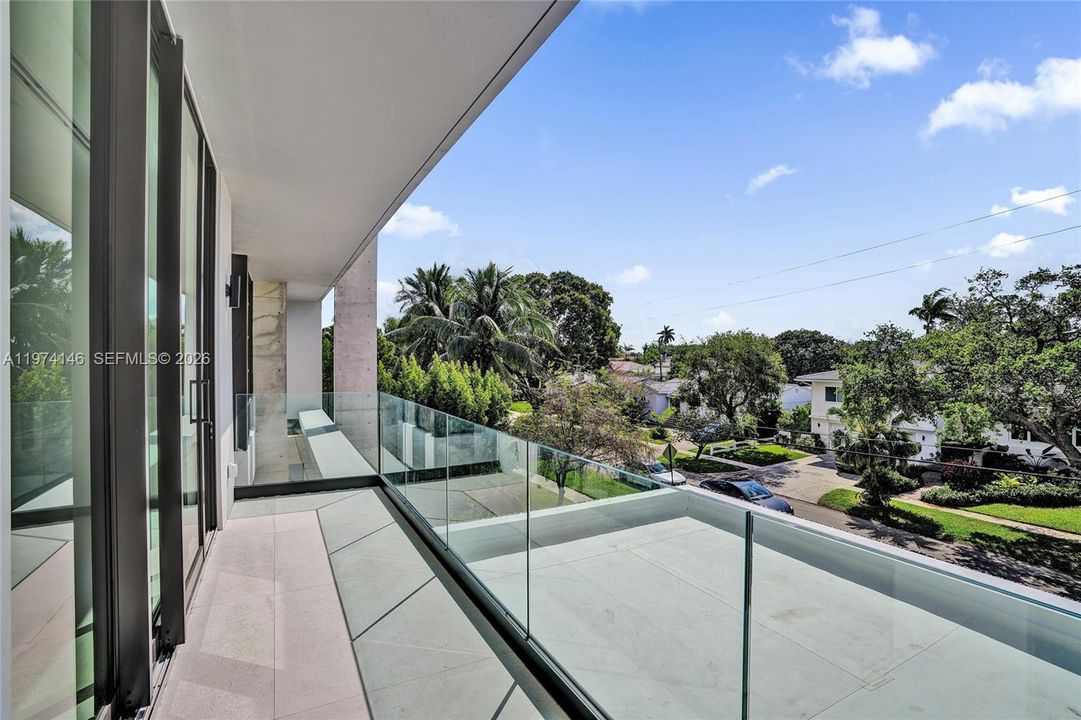 For Sale: $6,495,000 (4 beds, 4 baths, 4938 Square Feet)