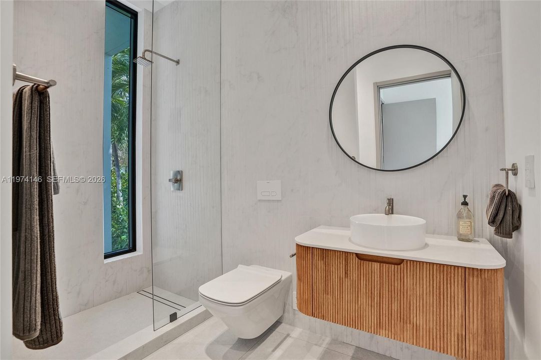 For Sale: $6,495,000 (4 beds, 4 baths, 4938 Square Feet)