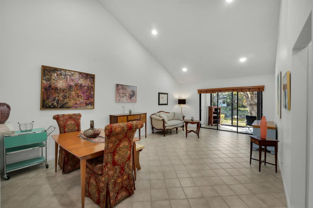 10980 Lake Front Pl 26