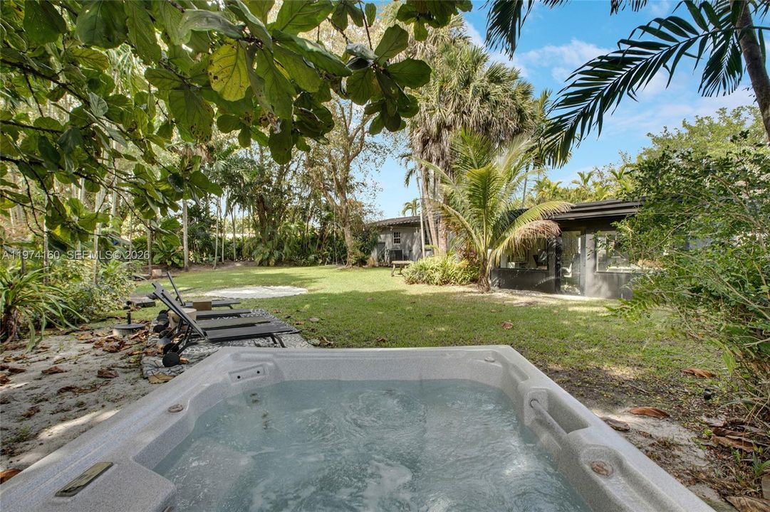 For Sale: $2,650,000 (5 beds, 5 baths, 3282 Square Feet)