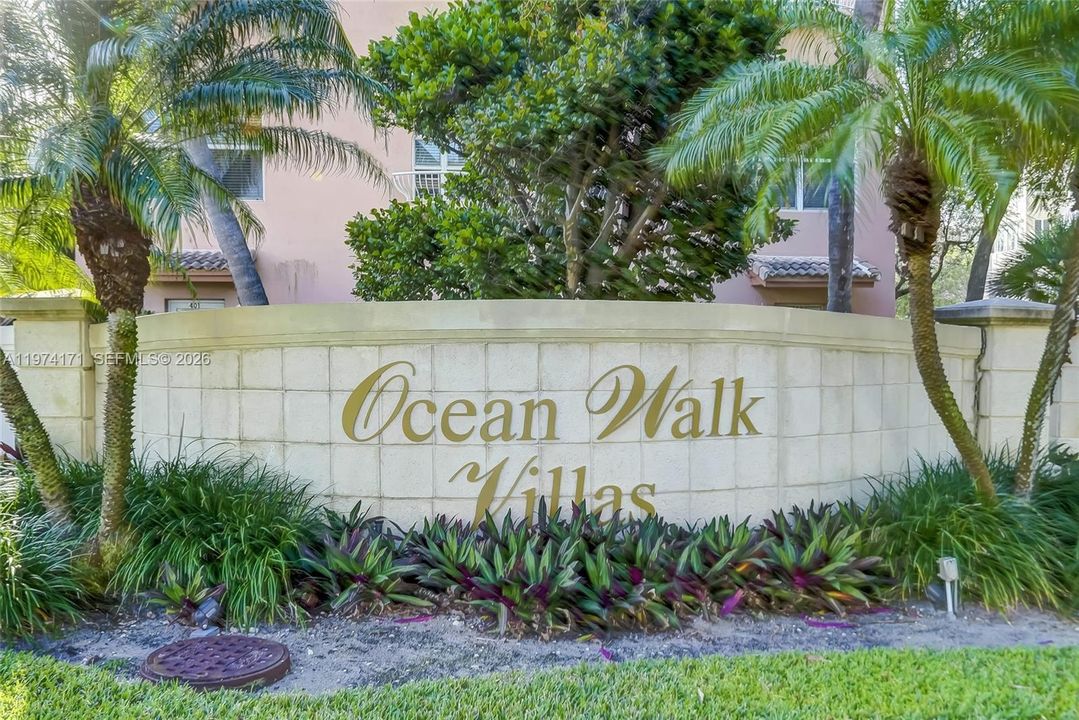 For Sale: $665,000 (2 beds, 2 baths, 1724 Square Feet)