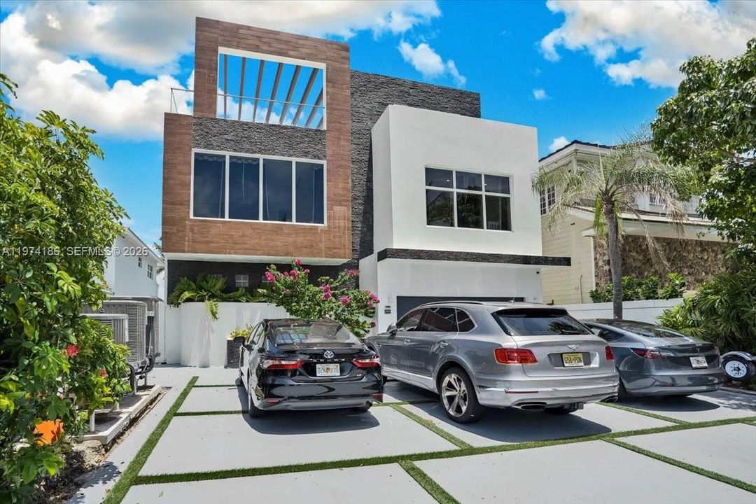 En Venta: $14,900,000 (5 camas, 7 baños, 3672 Pies cuadrados)