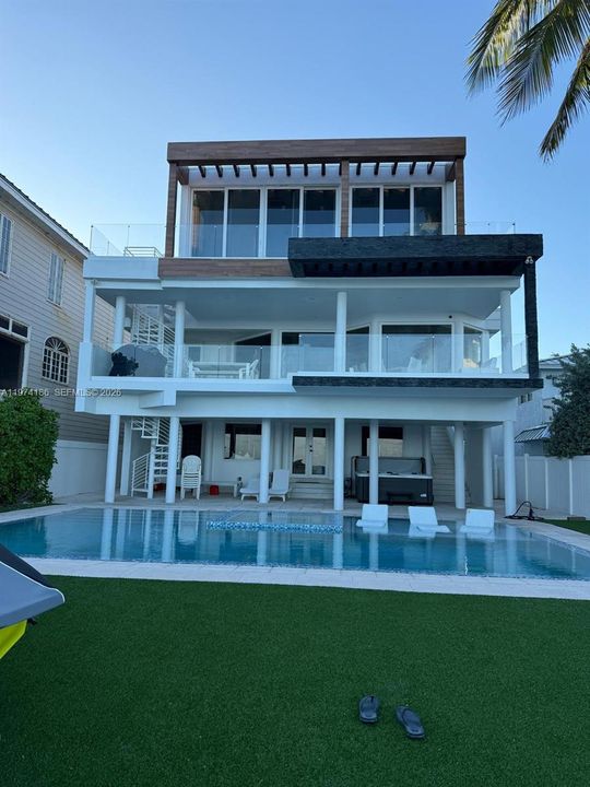 En Venta: $14,900,000 (5 camas, 7 baños, 3672 Pies cuadrados)