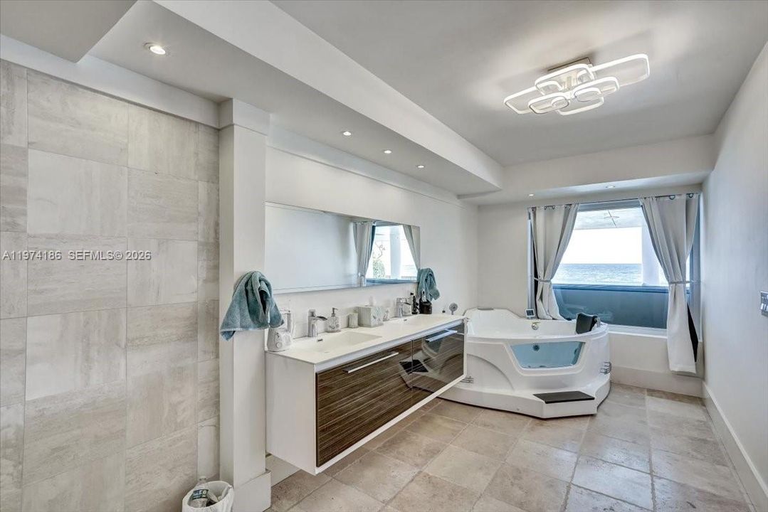 En Venta: $14,900,000 (5 camas, 7 baños, 3672 Pies cuadrados)