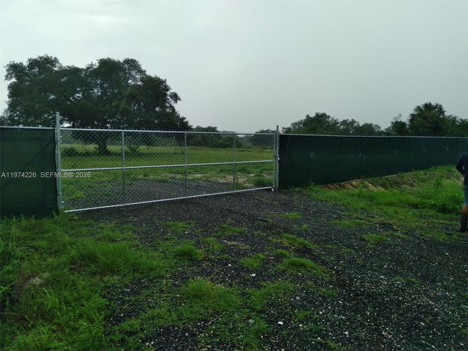 For Sale: $85,000 (1.25 acres)