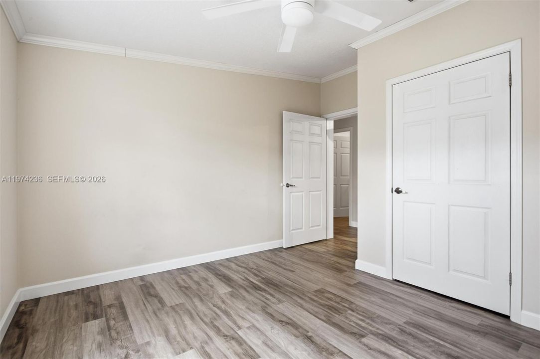 Activo con contrato: $170,000 (3 camas, 2 baños, 1350 Pies cuadrados)