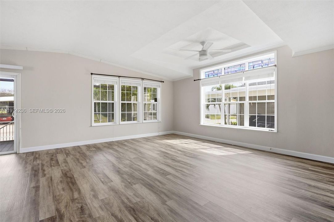 Activo con contrato: $170,000 (3 camas, 2 baños, 1350 Pies cuadrados)