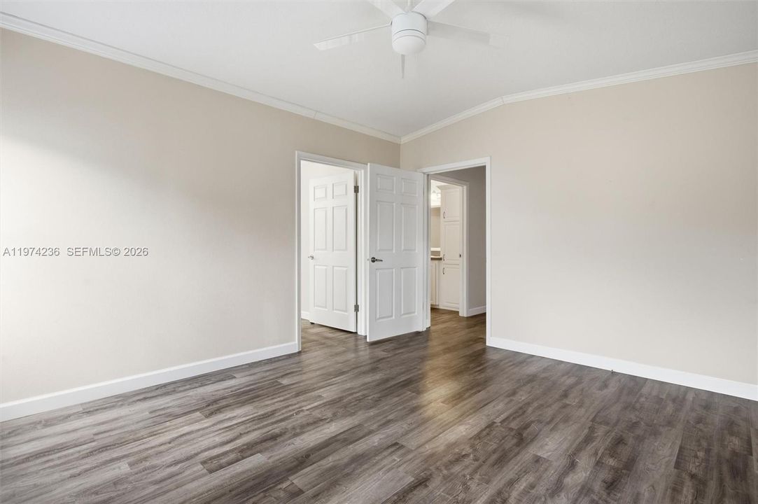 Activo con contrato: $170,000 (3 camas, 2 baños, 1350 Pies cuadrados)